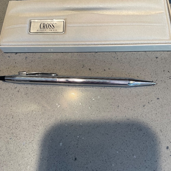 Vintage Cross #3502 silver chrome pen. - Picture 3 of 6